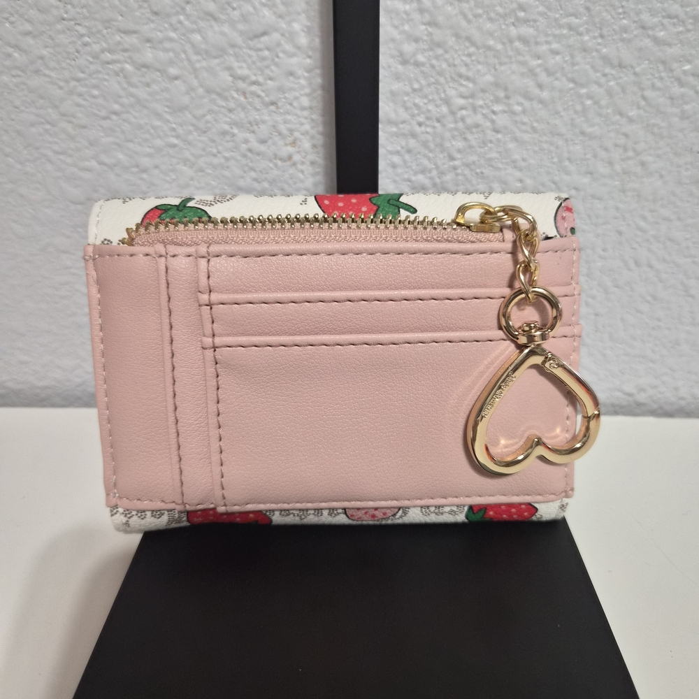 Juicy Couture Freshly Picked Satchel Strawberry With Matching Wallet NWT - Picture 3 of 4